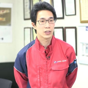 新製品開発営業支援課/T主任